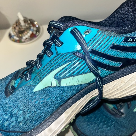Brooks womens size 7.5 blue workout sneakers - Picture 4 of 7